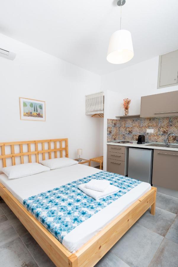 Avli Apartments Pyrgadikia Ngoại thất bức ảnh