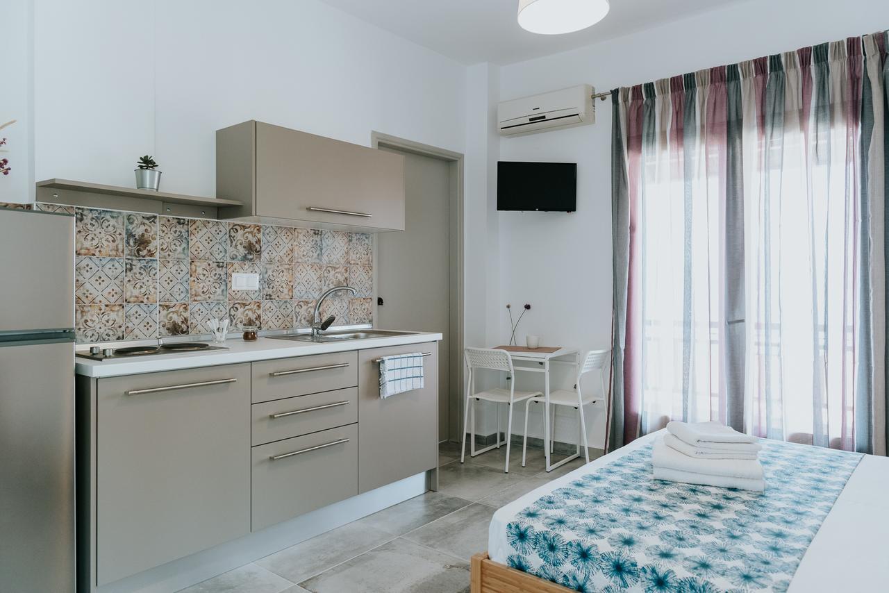 Avli Apartments Pyrgadikia Ngoại thất bức ảnh